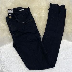 FRAME Black Skinny Jeans with Ankle Slit